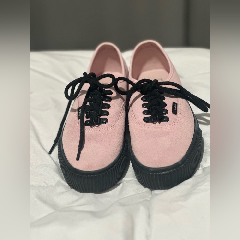 Vans Authentic Platform Embossed Chalk Pink Suede